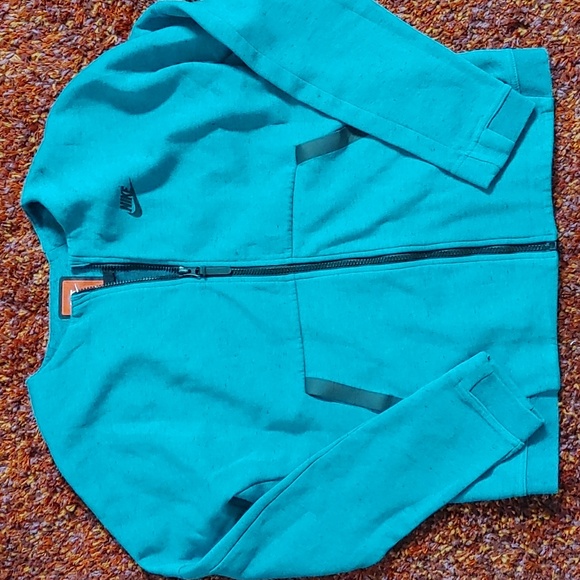 Nike zip up - Picture 1 of 3
